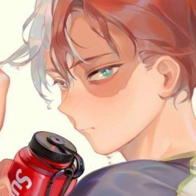 迪丽热巴冰淇淋掉衣服上